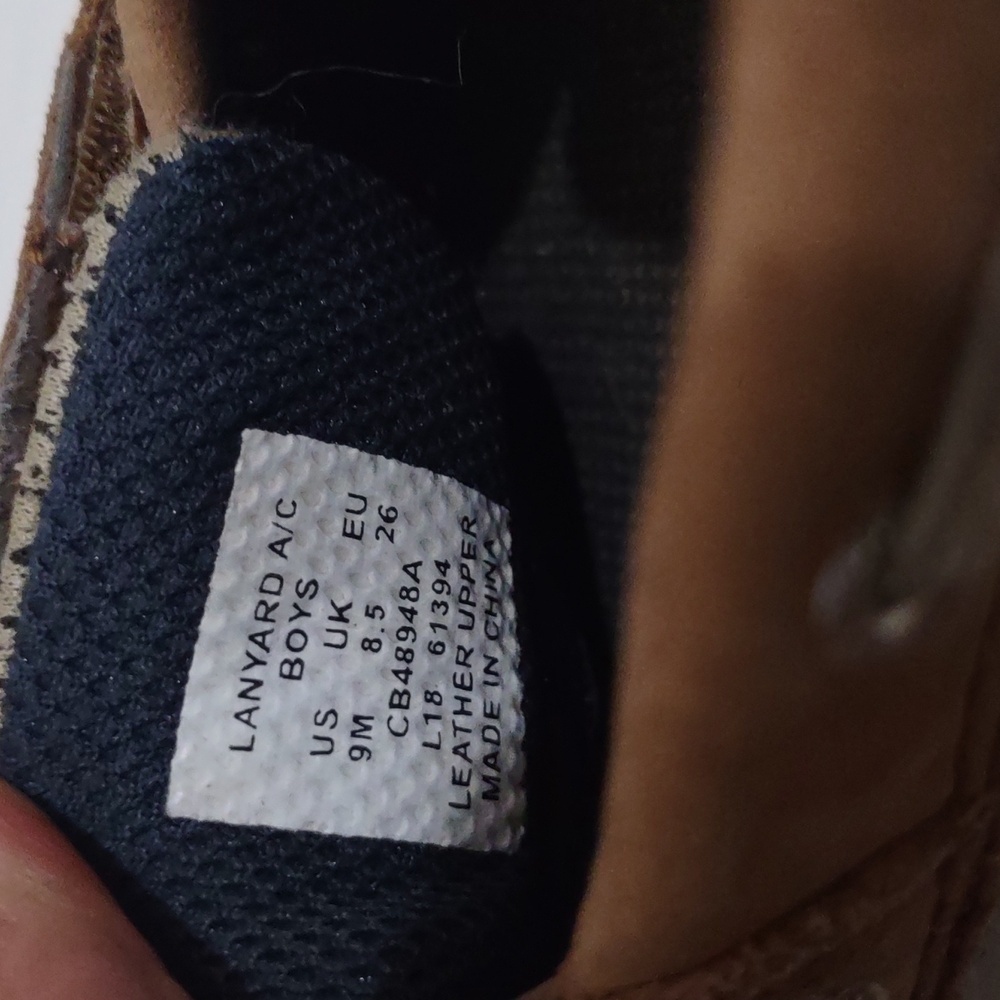 Sperry slip on loafers lanyard for boys size 9M shoes - Picture 9 of 9